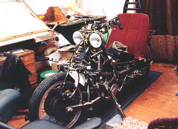 001 Chassis