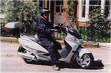 Mk1 Burger 400 with Givi screen