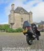 Bananaskin in Guerlesquin, Brittany