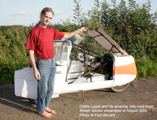 Cedric shows his FF's interior (2009)