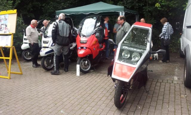 Quasar replica at Calne Show 2011