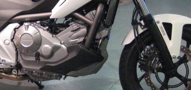 Honda Linto seat base position