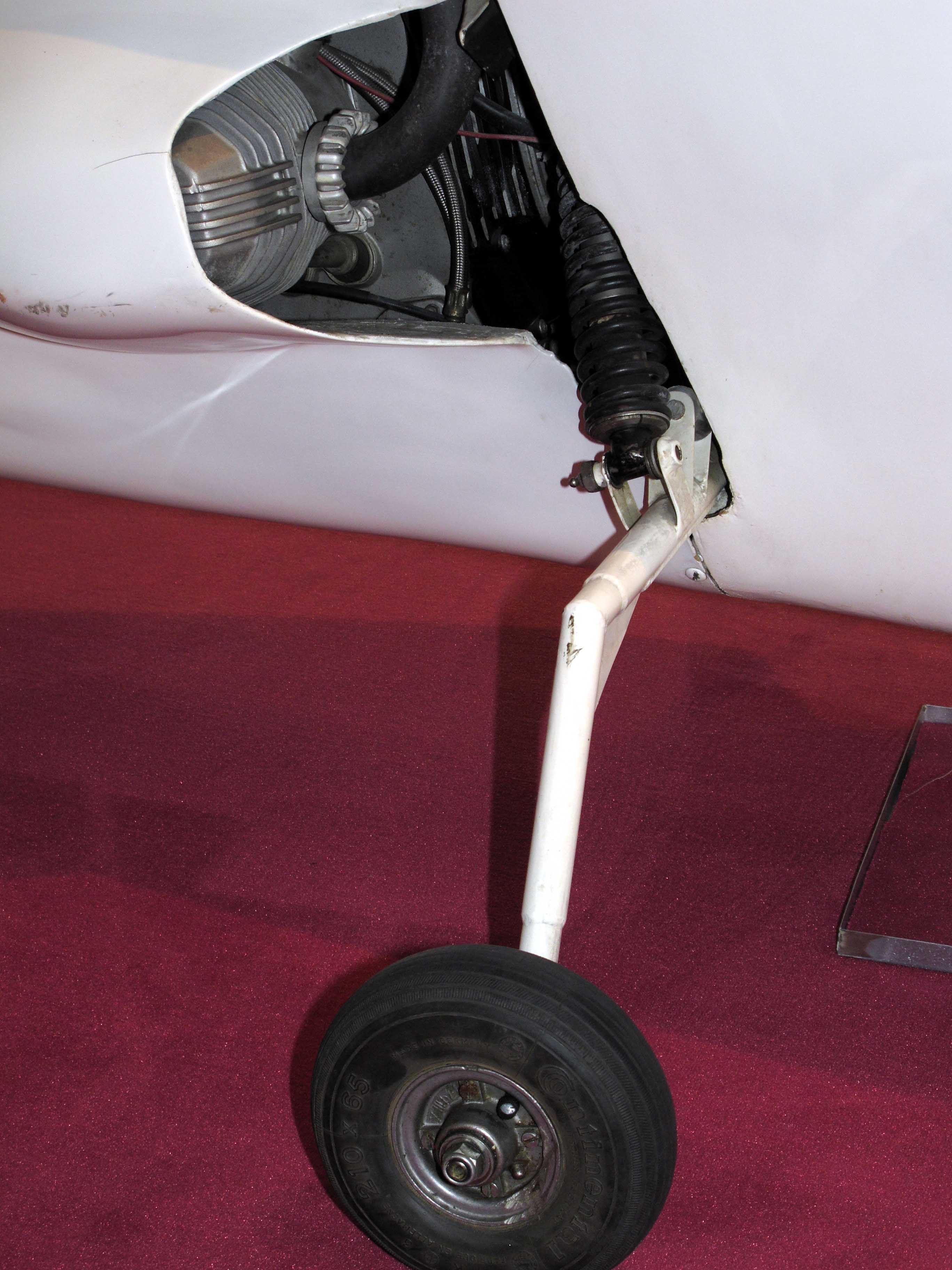 Peraves Prototype OEkoMobIL - 3