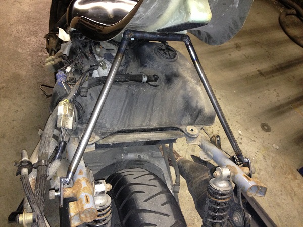 Monsterbike mounting of test seat 01