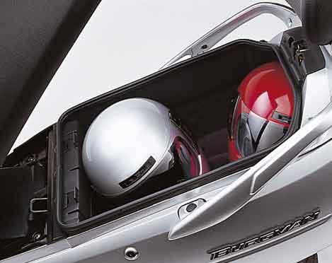 K2 400 Underseat Space