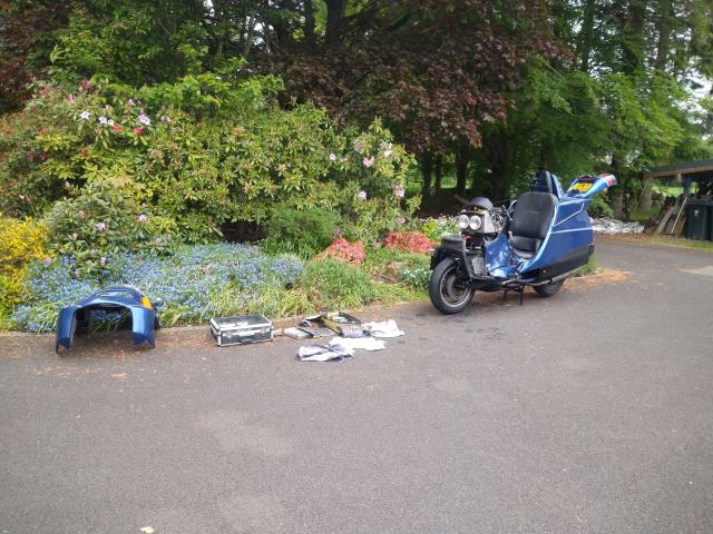 Scottish FF event. Graham Robb bleeding those bleeding brakes yet again!