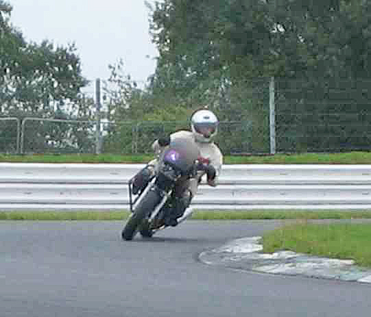 GPZFF TD at Mondello, head-on (2006)