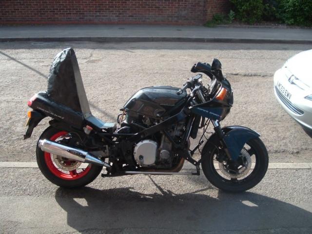 Honda CBR1000FF PROJECT 6