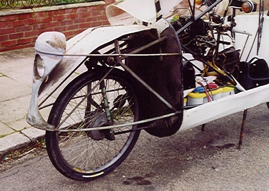 Lynch Electric FF unusual steering system (2005)