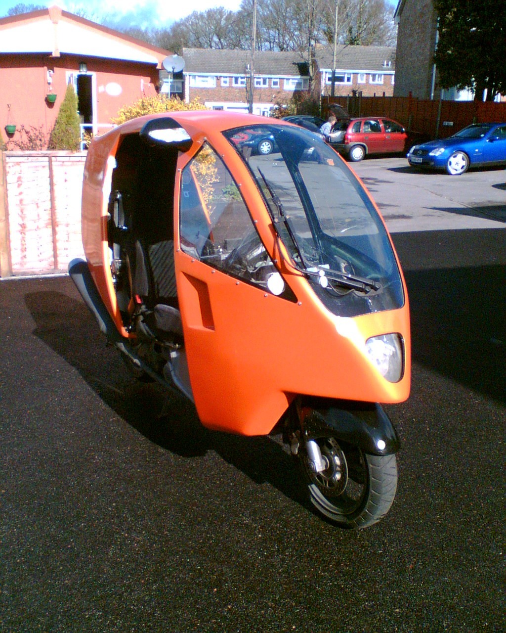 Genesis v3 Front offside threequarter
