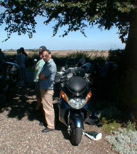 AL Nattering away happily!