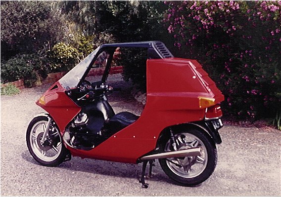 Quonda LHS (with targa top).