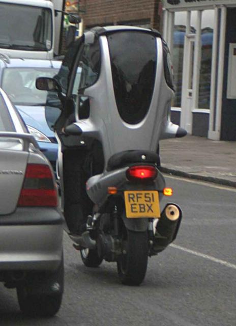 BMW C1 filtering